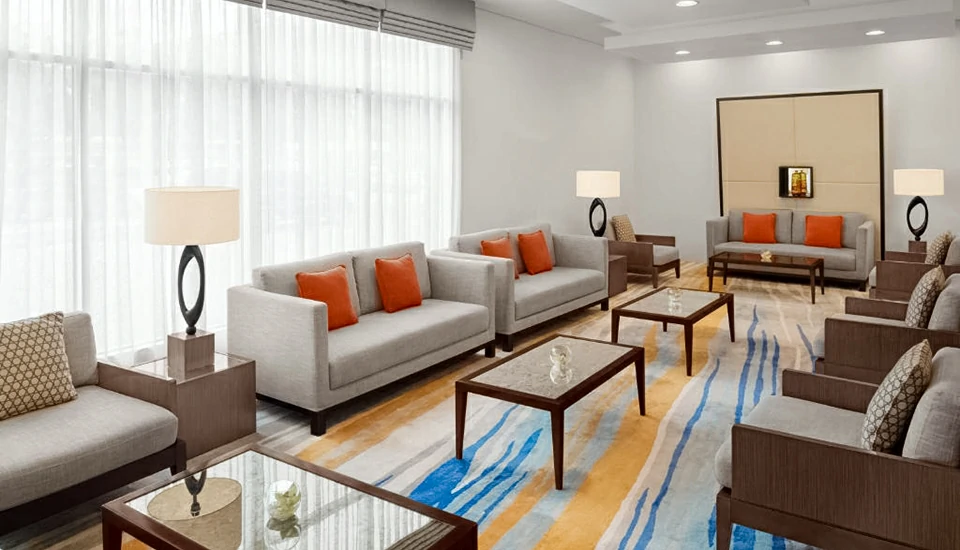 هتل هالیدی این اکسپرس صفا پارک دبی